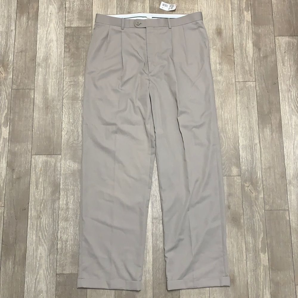 Mens NWT Bill Blass Oxford Pleat Microfiber‎ Dress Pants